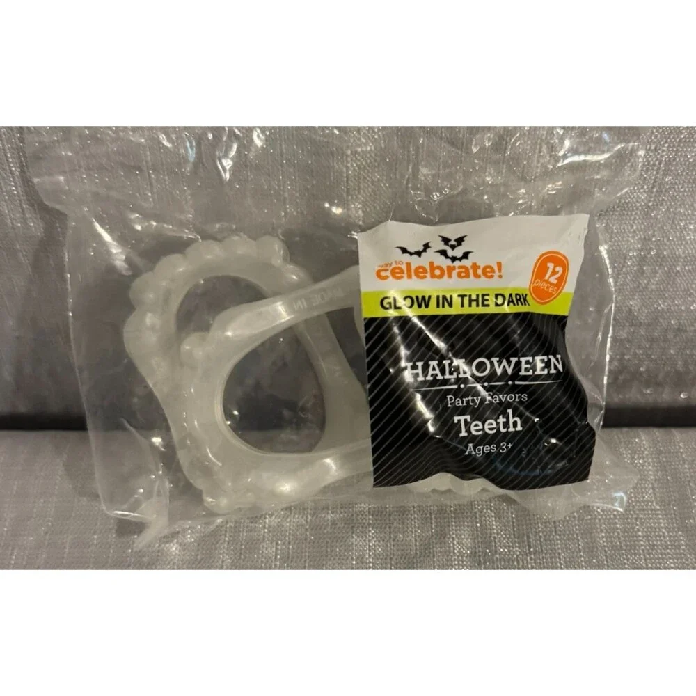 Set Of 24 GlowInTheDark Vampire Teeth By Way To Celebrate Halloween 12 Per Pack